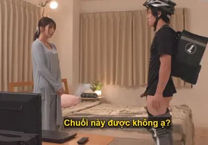 đưa 'dùi cui' vừa to vừa cứng vào âm đạo em gái